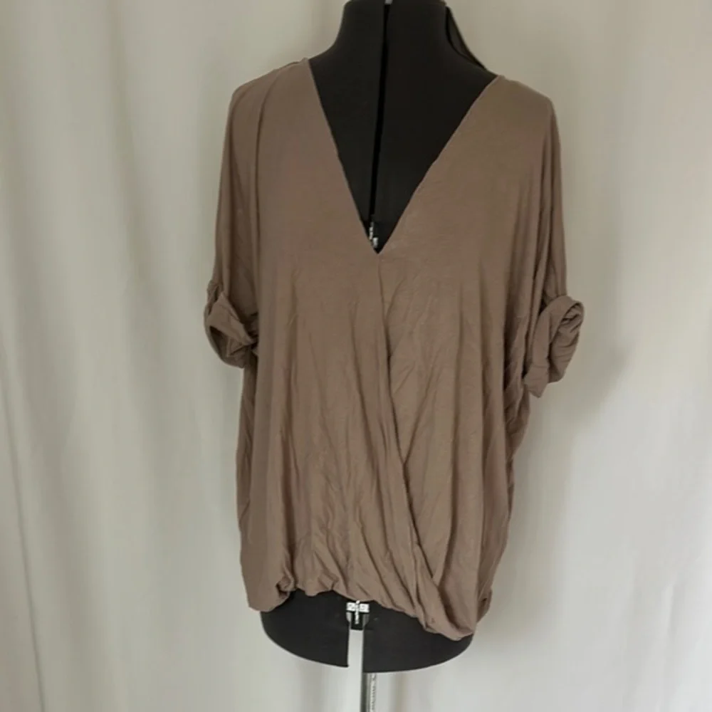 NWT Panhandle top tan v neck wrap style Large